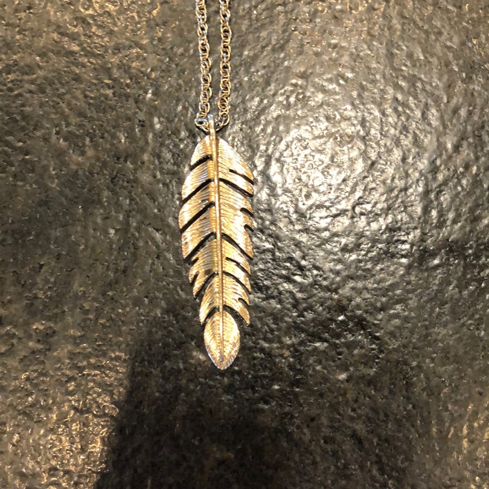 Feather necklace
